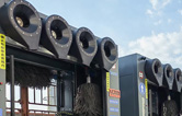林頓龍門往復(fù)式全自動洗車機(jī)全過程自動控制運(yùn)行！快捷可靠性好！設(shè)備外觀美觀大方！